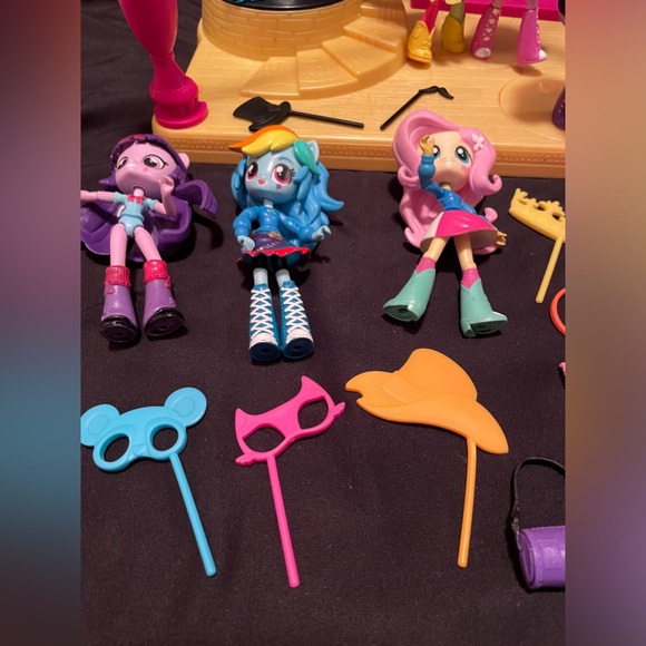 My Little Pony Equestria Girls mini dolls set with accessories. - Picture 5 of 12